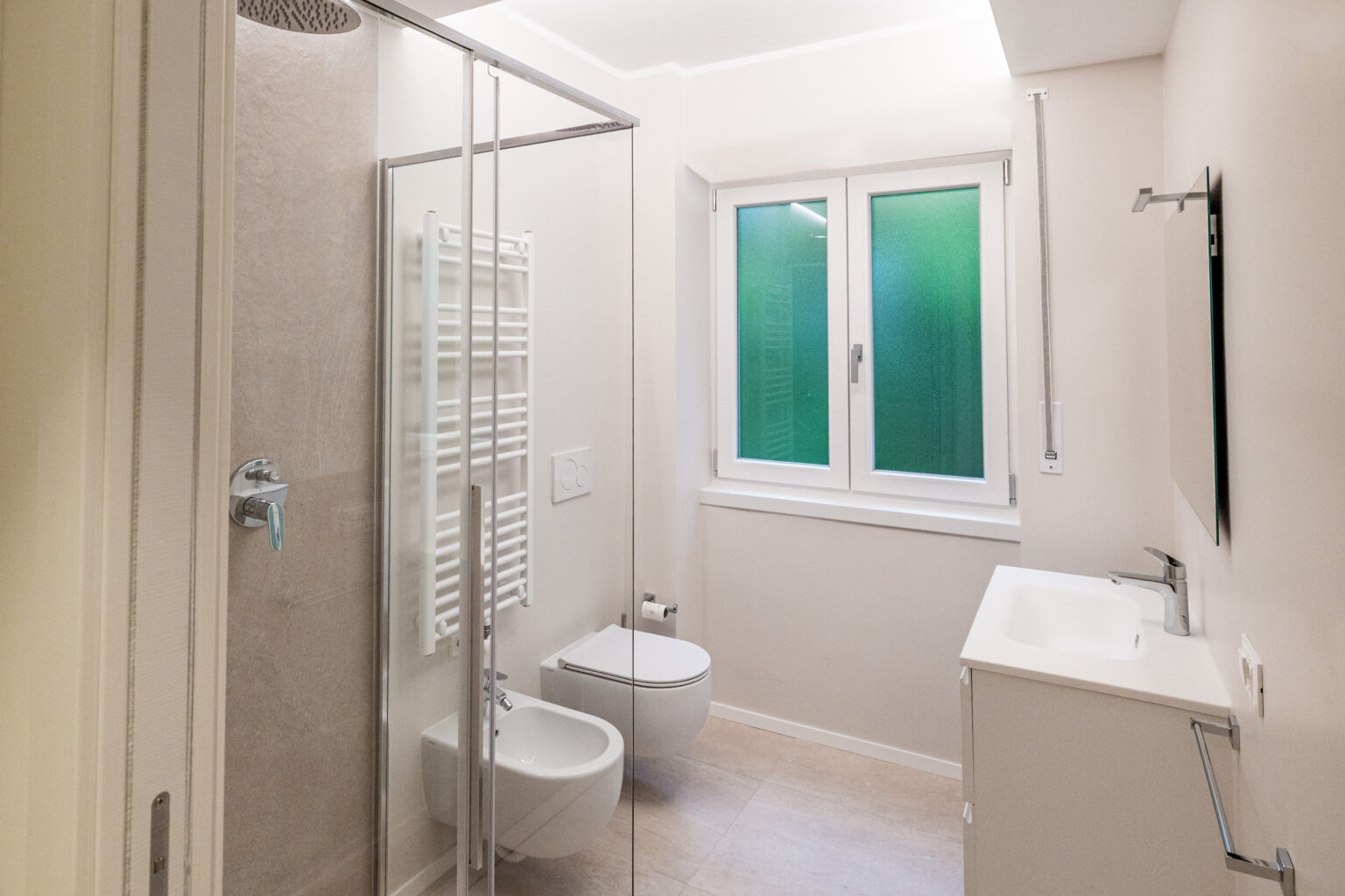 apartment-delia-suedtirol-meran-badezimmer (3)