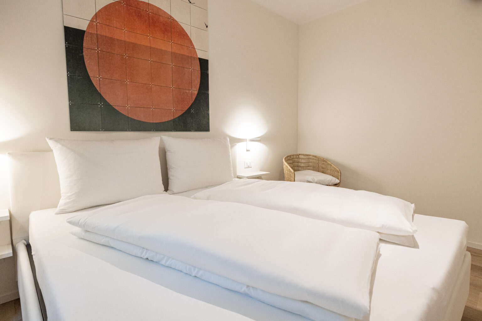 apartment-delia-suedtirol-schlafzimmer (6)